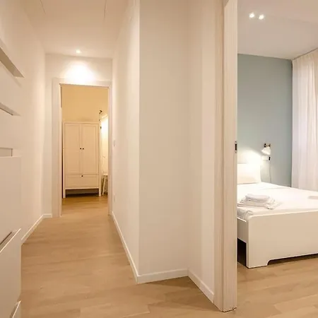Del Riccio Home, In The Heart Of The Bolonia
